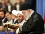 برگزاری-محفل-انس-با-قرآن-کریم-با-حضور-امام-خامنه‌ای-در-ایام-ماه-رمضان