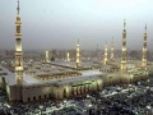 عربستان-سعودی-برگزاری-نمازها-و-مراسمات-مذهبی-را-خارج-از-مکه-و-مدینه-ممنوع-اعلام-کرد