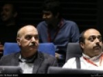 ایرج-طهماسب-با-عینک-دودی-و-رفیق-بد-برگشت-سینمای-دو-روزه‌-تلویزیون-با-quot-محمد-رسول‌الله-quot