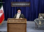پاسخ-آیت‌-الله-خامنه‌ای-به-چند-استفتای-جدید-آیا-کاشت-ناخن-مصنوعی-وضو-و-غسل-را-باطل-می‌کند؟