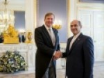 تقدیم-استوار-نامه-سفیر-جدید-کشورمان-در-هلند-به-پادشاه-این-کشور
