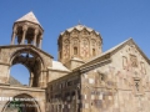 کاهش-ساعات-بازدید-از-کلیسای-سنت‌استپانوس-در-فصل-زمستان