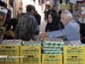 امسال-به-وفور-میوه-و-گوشت-داریم-تولید-۲-برابری-سیب-و-پرتقال