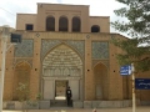 ورودی‌های-مجموعه-تاریخی-«تخت-فولاد»-بسته-شد
