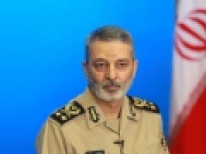 بازدید-سرزده-فرمانده-کل-ارتش-از-اردوگاه-تابستانی-دانشجویان-دانشگاه‌های-افسری