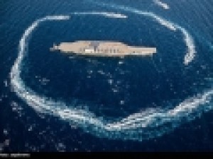 سردار-تنگسیری-خبرداد-تمرین-حمله-پهپادهای-ندسا-به-پل-فرماندهی-ناو-هواپیمابر-آمریکا