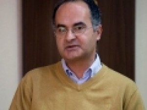 مقام-قضایی-باید-با-متخلفان-جرایم-تکثیر-کتاب-و-کپی-رایت-برخورد-کند