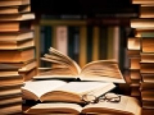 رونمایی-از-تقریظ-جدید-رهبر-انقلاب-و-انتشار-سه‌فراخوان-ادبی