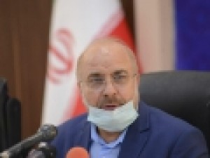 بورس-فرصتی-برای-جهت-دهی-نقدینگی-به-سمت-پروژه‌های-ملی-است