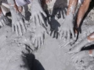«بر-سر-خاک»-آماده-نمایش-شد
