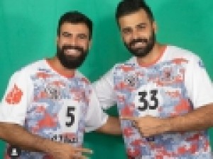 برد-یاران-موسوی-و-شکست-یاران-باباصفری-در-لیگ-هندبال-رومانی