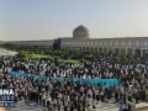 ویدئو-برگزاری-نماز-عید-فطر-در-مشهد،-قم-و-اصفهان