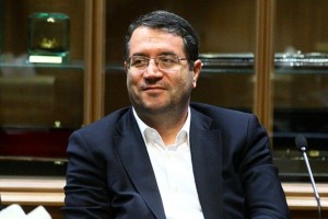 امسال-تولید-۱-۲-میلیون-خودرو-را-در-برنامه-داریم-خودروسازهای-بزرگ-واگذار-می‌شوند