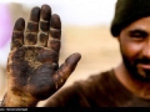 پرونده-دستمزد-98-همچنان-باز-است-حق-مسکن-100-هزار-تومانی-به-کارگران-نرسید