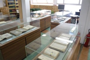 نمایشگاهی-از-نسخ-خطی-قرآن-کریم؛-از-احمد-نیریزی-تا-دختر-فتحعلی‌شاه