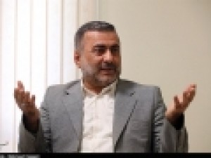 گفتگوی-تفصیلی-خرمشاد-دسته‌بندی-اصولگرایی-اصلاح‌طلبی-فروریخته-است-جوانگرایی-رمز-تحول-در-سیاست-ایران-است