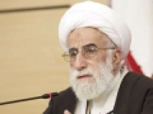آیت‌الله-جنتی-دشمنان-طمع-نکنند؛-مسئولان-یک-صدا-هستند-بزودی-آیات-یزدی-و-آملی-را-کنار-هم-خواهیم-دید
