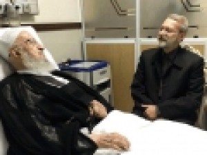 عیادت-رئیس-مجلس-از-آیت‌الله-مکارم-شیرازی