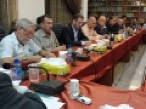 نشست-و-گفت‌وگوی-نخبگانی-با-عباس-خامه-یار-به-دعوت-مرکز-توسعه-اندیشه-اسلامی-لبنان