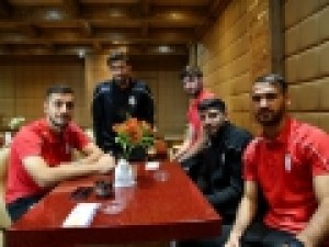 تصاویری-از-سفر-تیم-ملی-فوتبال-ایران-به-اردن