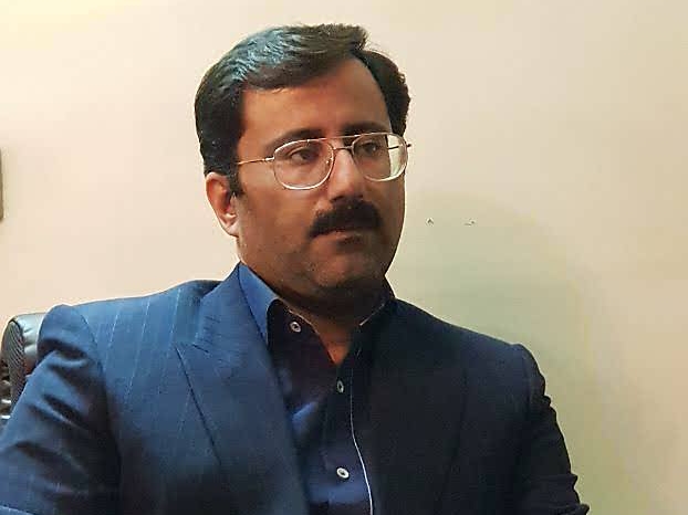 ایرج ناظمی و فلسفه ایستادن در حصار آگاهی ایرج ناظمی و فلسفه ایستادن در حصار آگاهی