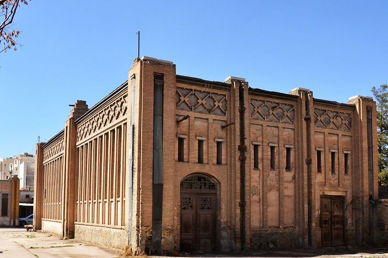 تمدید ۳ ساله عملیات مرمت کارخانه تاریخی ریسباف اصفهان